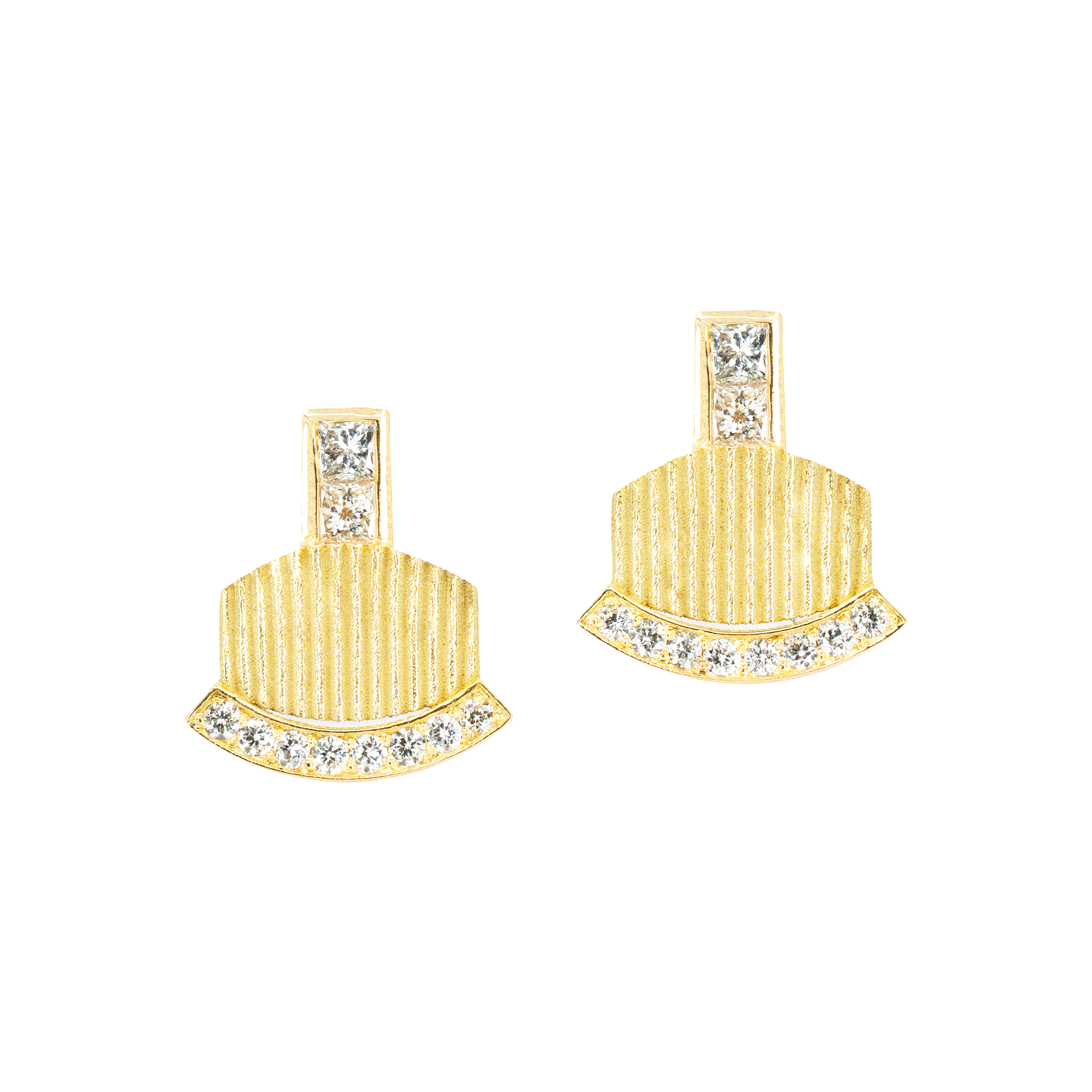 Boucles d'oreilles Shell, diamants 0.20ct